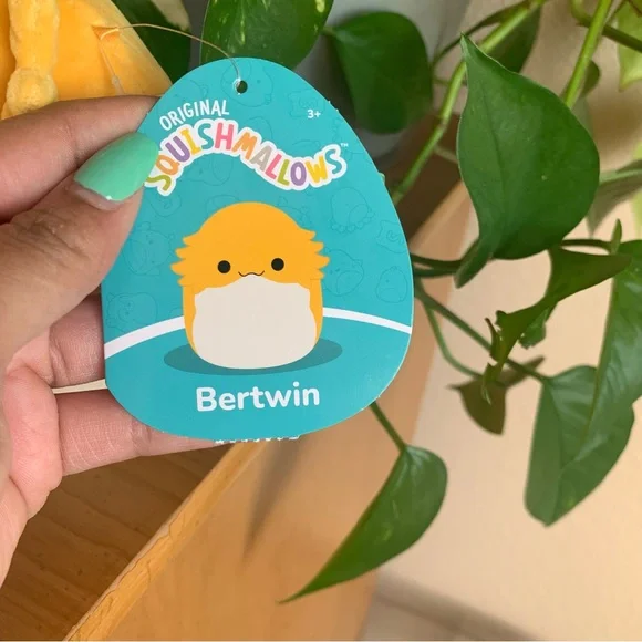 5” Bertwin the Bearded Dragon | Squishmallows - Picture 3 of 5